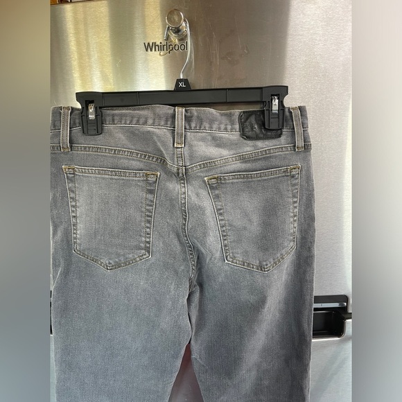 Crosby & Howard Jeans Men’s Size 30x30 Gray washed out look - Picture 7 of 10